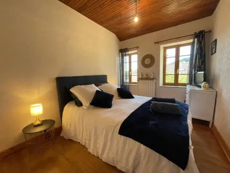 Gîte spacieux et calme avec jardin, animaux acceptés - Photo 13