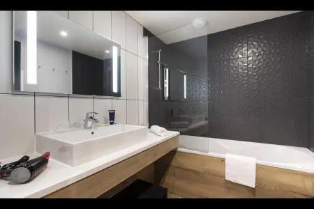 SYBELLES_S8L, Appartement à Le Corbier près des pistes - Photo 27
