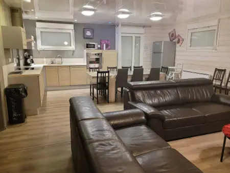 Chalet chaleureux à Cornimont avec piscine privée - Photo 7