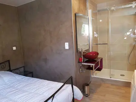 Chalet chaleureux à Cornimont avec piscine privée - Photo 15