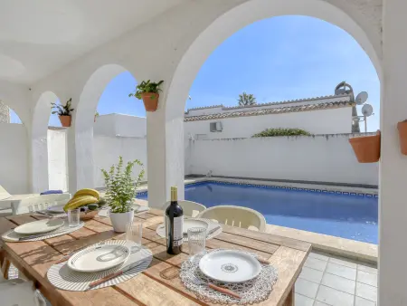 Steffy, Maison 6 personnes à Empuriabrava - Photo 1