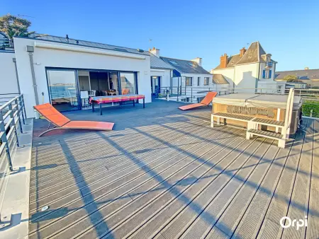 Appartement duplex 6-8 pers avec terrasse, jacuzzi et garage à Port-Louis - Photo 2