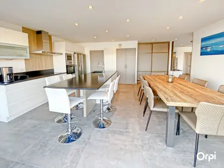 Appartement duplex 6-8 pers avec terrasse, jacuzzi et garage à Port-Louis - Photo 5