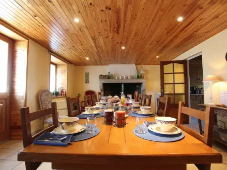 Maison familiale près du Parc Régional du Pilat - Photo 6