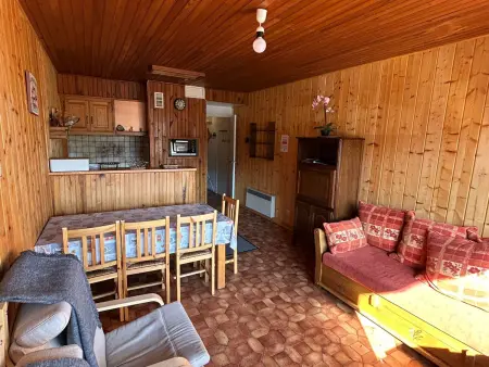 Appartement au cœur de Super Besse, vue sur montagnes - Photo 1