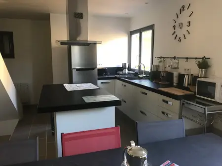 Chalet rénové pour 10 pers. proche pistes, parking privé - Photo 2