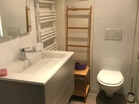 Chalet rénové pour 10 pers. proche pistes, parking privé - Photo 10