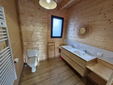 Chalet moderne pour 14 pers avec parking privé, Chalet 14 personnes à Besse et Saint Anastaise Super Besse - Photo 13