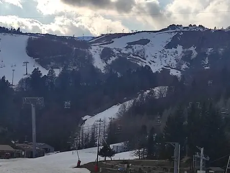Appartement 5 pers au pied des pistes avec Wi-Fi à Super Besse - Photo 21