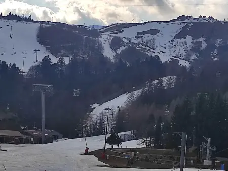 Appartement 5 pers au pied des pistes avec Wi-Fi à Super Besse - Photo 23