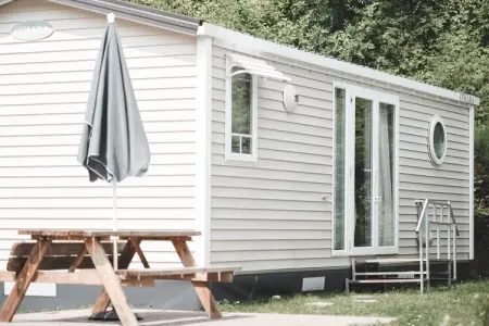 Verblijfpark Ardinam 3, Chalet à Olloy-sur-Viroin avec Terrasse - Photo 5