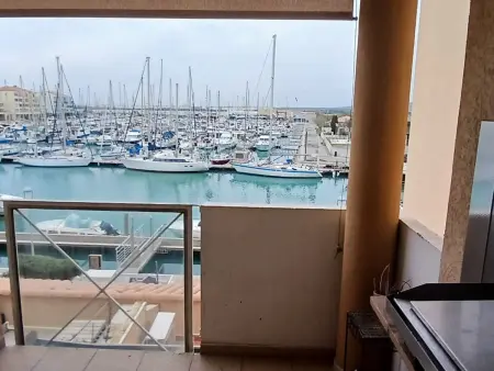 Appartement T2 Frontignan-Plage, 6 pers, vue port, parking inclus - Photo 1