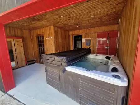 Villa spacieuse avec piscine privée à Ranton - 330 m² - Photo 4