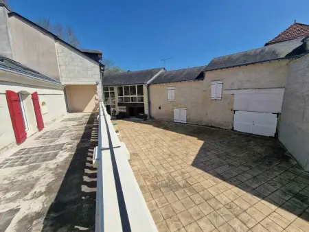 Villa spacieuse avec piscine privée à Ranton - 330 m² - Photo 18