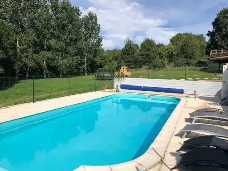 Maison accueillante avec piscine à Chalandray, Maison 6 personnes à Chalandray - Photo 1