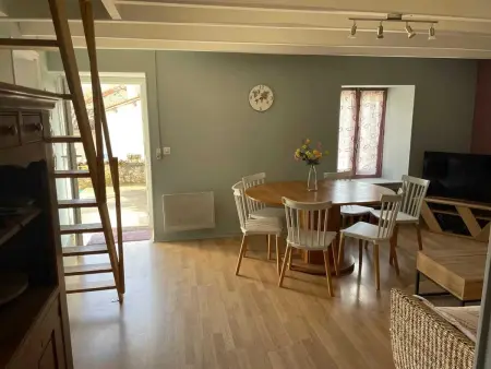 Maison accueillante avec piscine à Chalandray, Maison 6 personnes à Chalandray - Photo 38
