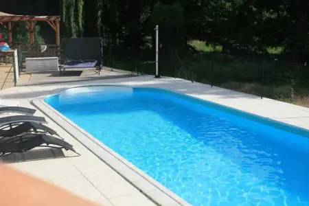 Charmante maison avec piscine à Chalandray, 25 m² - Photo 2