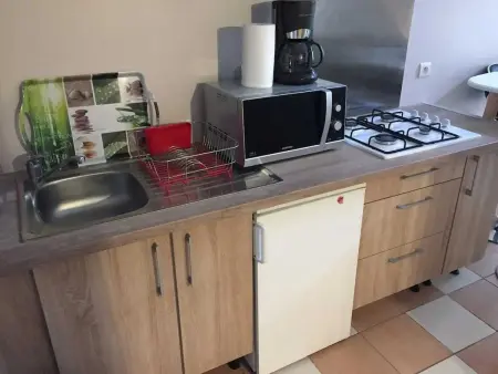 Charmante maison avec piscine à Chalandray, 25 m² - Photo 13