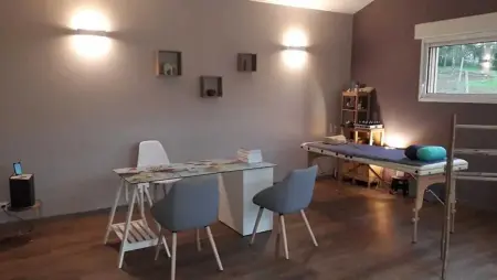 Charmante maison avec piscine à Chalandray, 25 m² - Photo 22