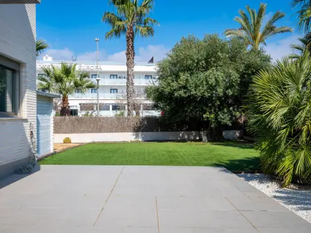 Rez-de-chaussée paisible avec jardin privatif et terrasse - Photo 24