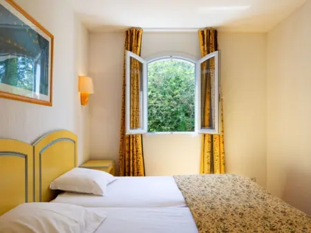 Les Mazets, Maison 6 personnes à Arles - Photo 3