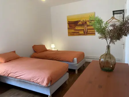 Gîte moderne en centre-ville de Moulins pour 4 personnes avec Wifi - Photo 4