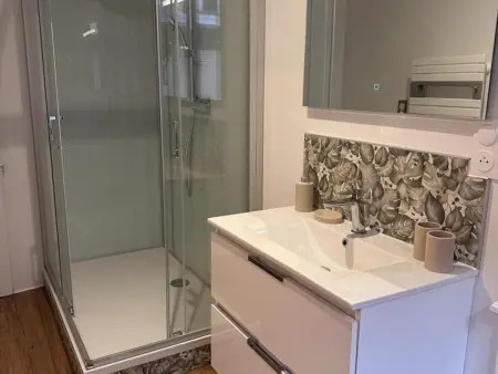 Gîte moderne en centre-ville de Moulins pour 4 personnes avec Wifi - Photo 13