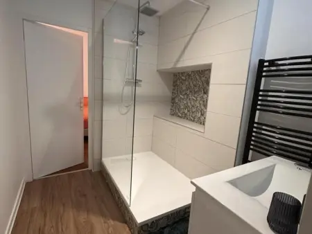 Gîte moderne en centre-ville de Moulins pour 4 personnes avec Wifi - Photo 15