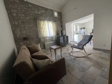 Chaleureuse maisonnette au cœur de Ruoms avec terrasse et parking - Photo 10