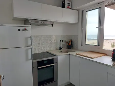 Appartement rénové avec parking, proche océan à Anglet - Photo 3