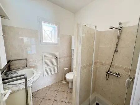 Élégante villa moderne à deux pas de la plage - Photo 10