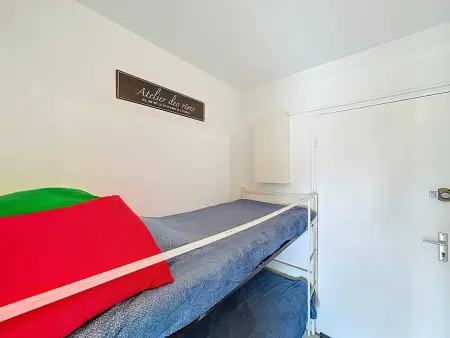 Joli studio avec terrasse et parking proche plage - Photo 9