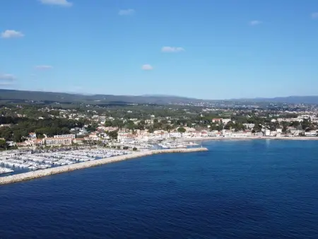 Joli studio avec terrasse et parking proche plage - Photo 12