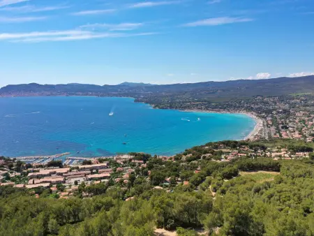 Joli studio avec terrasse et parking proche plage - Photo 13