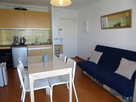 Appartement 2P Vue Marina avec Terrasse et Parking - Photo 7