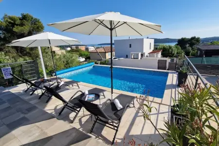 Villa Pura Vida - Private Pool, Sea View, Villa confortable à Pomer avec piscine privée - Photo 4