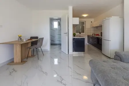 Villa Susanne with Private Pool, Villa relaxante près de Porec avec piscine - Photo 13