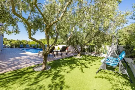 Villa Pinus, Villa avec piscine, salle de jeux, jardin - Photo 33