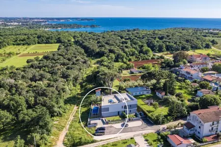Villa Pinus, Villa avec piscine, salle de jeux, jardin - Photo 41