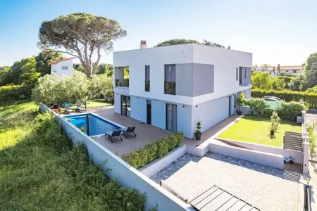 Villa Pinus, Villa avec piscine, salle de jeux, jardin - Photo 45