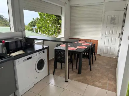 Appartement confortable à Le Gosier avec piscine - Photo 1
