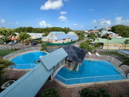 Évasion à Sainte-Anne : T2 Confort avec Terrasse Couverte - Près de la Plage - Photo 8