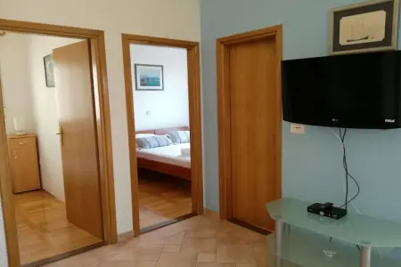 Apartments Marijana - two bedroom apartment A1, Appartement à Zaboric près de la plage - Photo 5