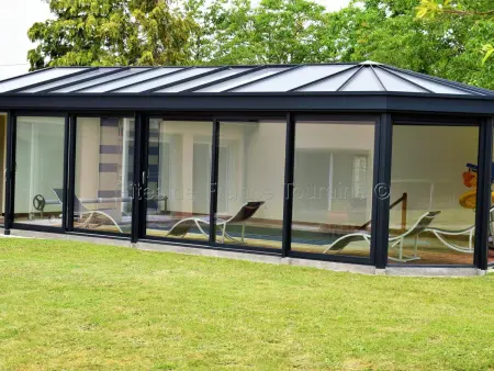Gîte Tourangelle avec Piscine Intérieure, Wifi, Jardin - Photo 1
