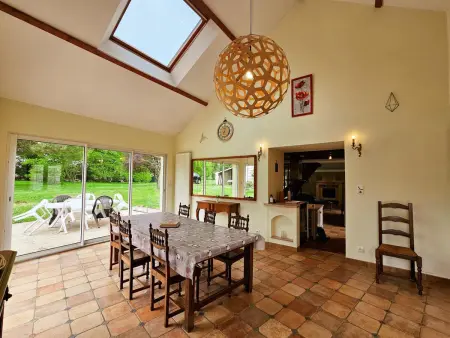 Gîte Tourangelle avec Piscine Intérieure, Wifi, Jardin - Photo 7