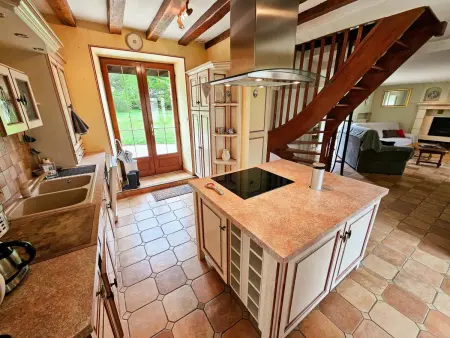 Gîte Tourangelle avec Piscine Intérieure, Wifi, Jardin - Photo 11