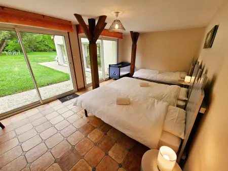 Gîte Tourangelle avec Piscine Intérieure, Wifi, Jardin - Photo 20