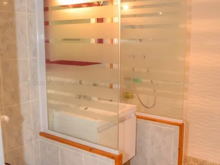 Gîte Tourangelle avec Piscine Intérieure, Wifi, Jardin - Photo 23