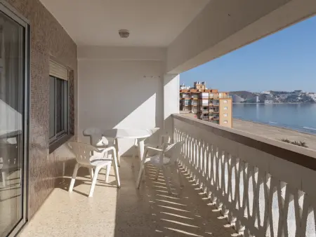 Appartement 2 chambres front de mer avec piscine et wifi - Photo 6