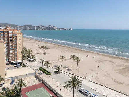 Appartement familial en bord de plage avec piscine, parking et Wi-Fi à Cullera - Photo 1